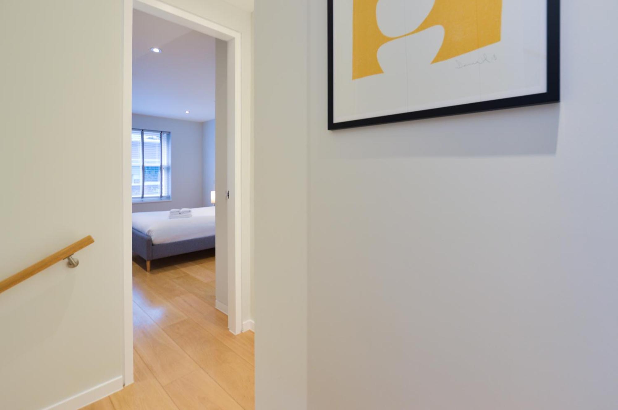 Noho 132 Serviced Apartments By Concept Apartments Лондон Екстер'єр фото